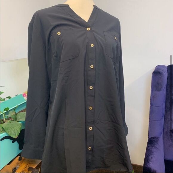 Denim & Co. Roll Tab Sleeve Button Front Soft Utility Tunic - Picture 3 of 11